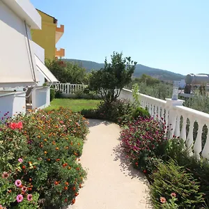  Apartamento Taku Albania